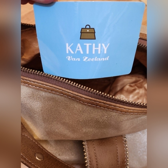 💵SOLD💵 Kathy Van Zeeland Vintage Y2K EUC Champagne & Brown Purse - Picture 8 of 10